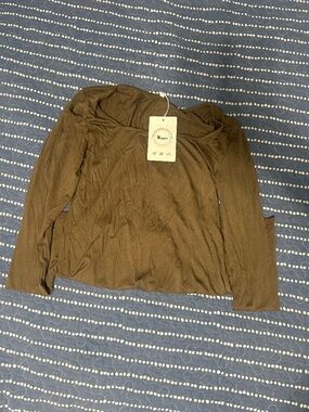 Riyiper women’s long sleeve shirt
